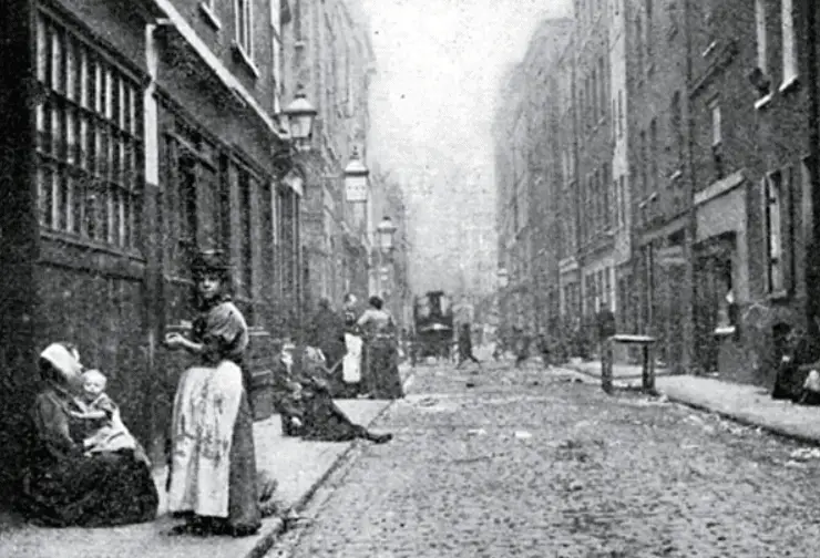 Whitechapel street