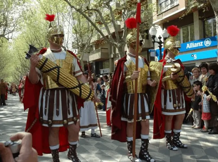 Romans holding fasces